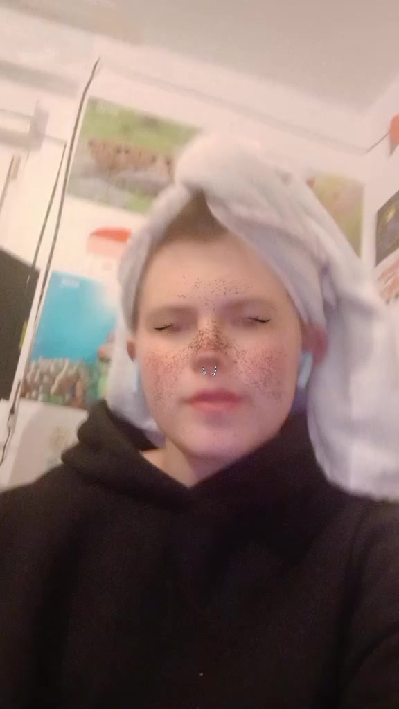 @Julie.ist_eingirl