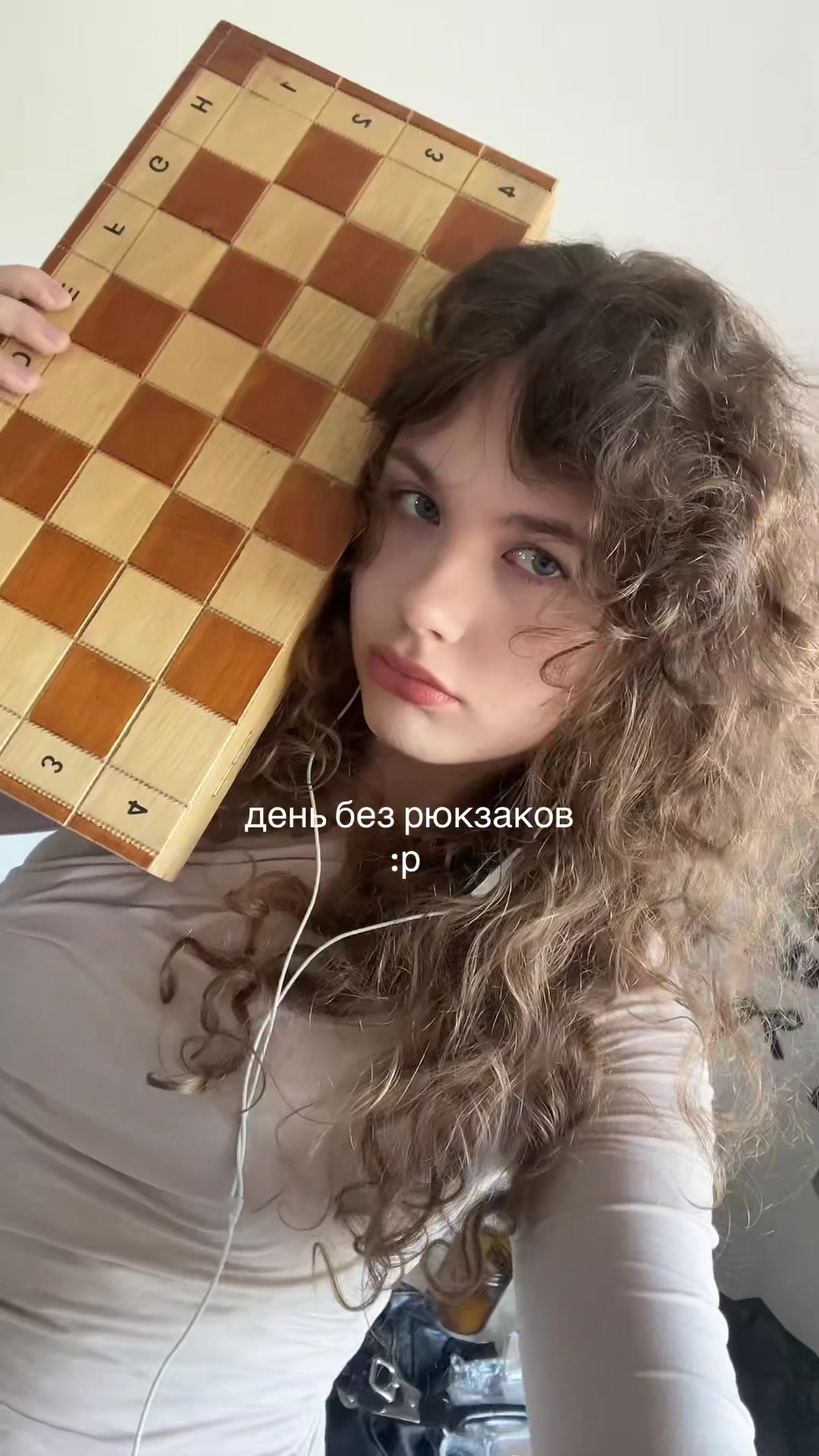@нюта ୨୧