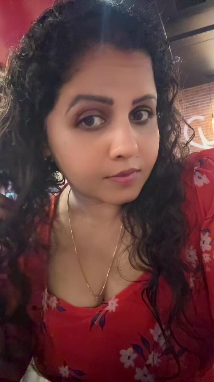 @Tharshi Priya