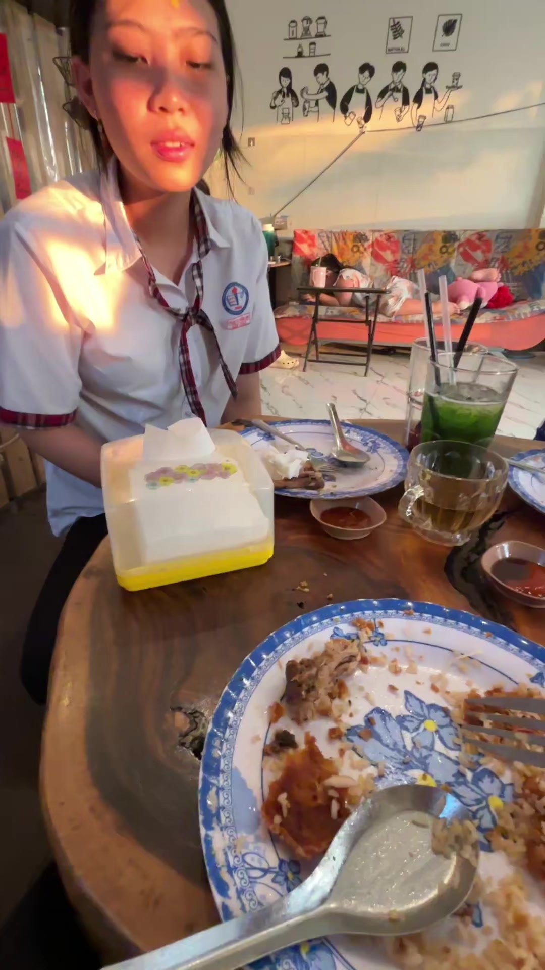 @trẻ tic Vĩnh Long