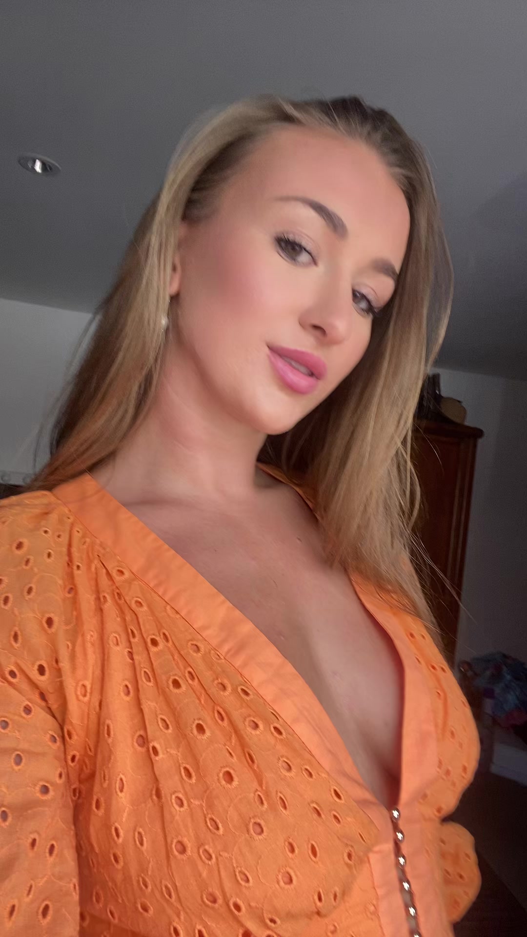 @Caitlinburke