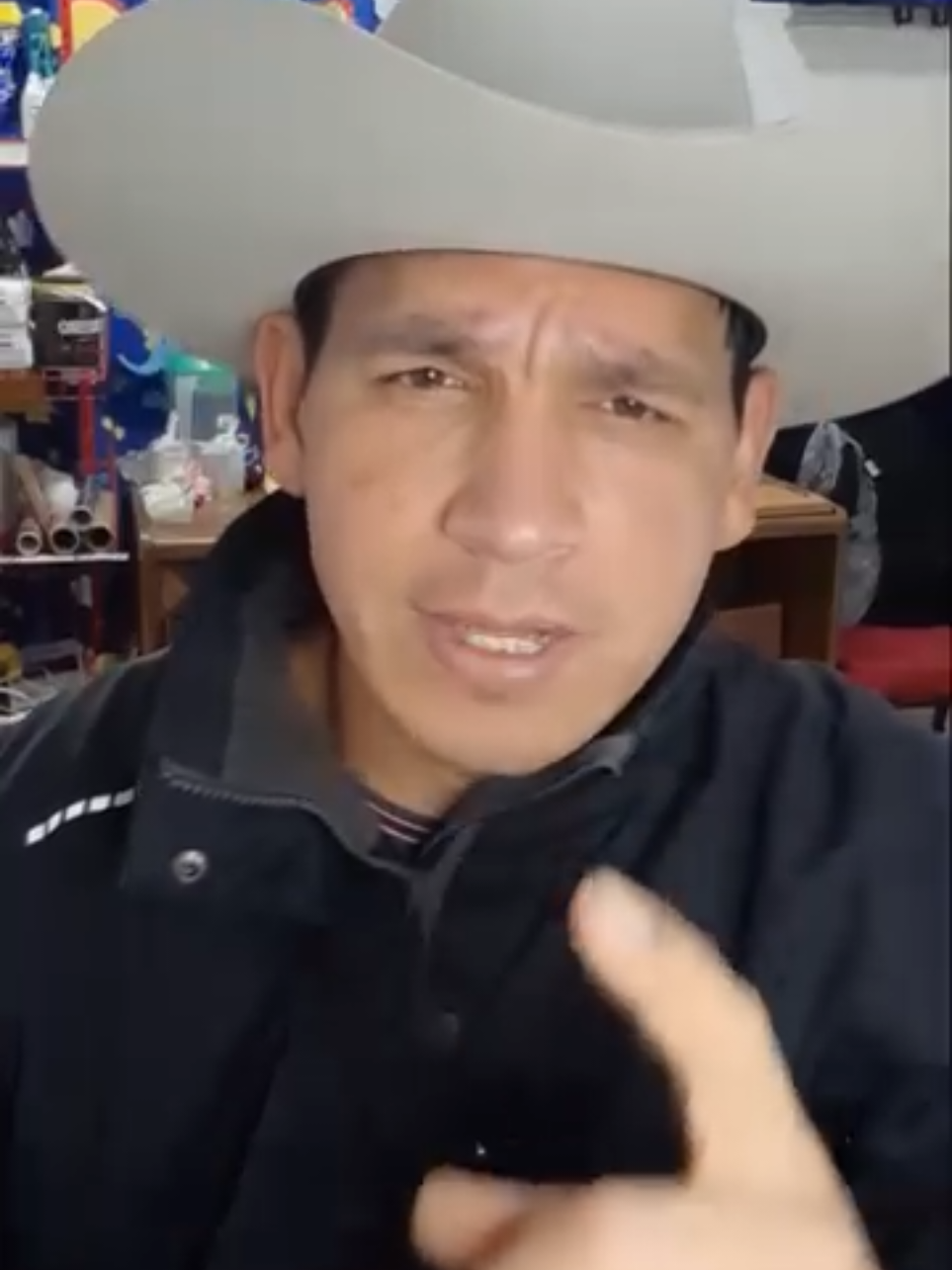 @H&eacute;ctor Bravo