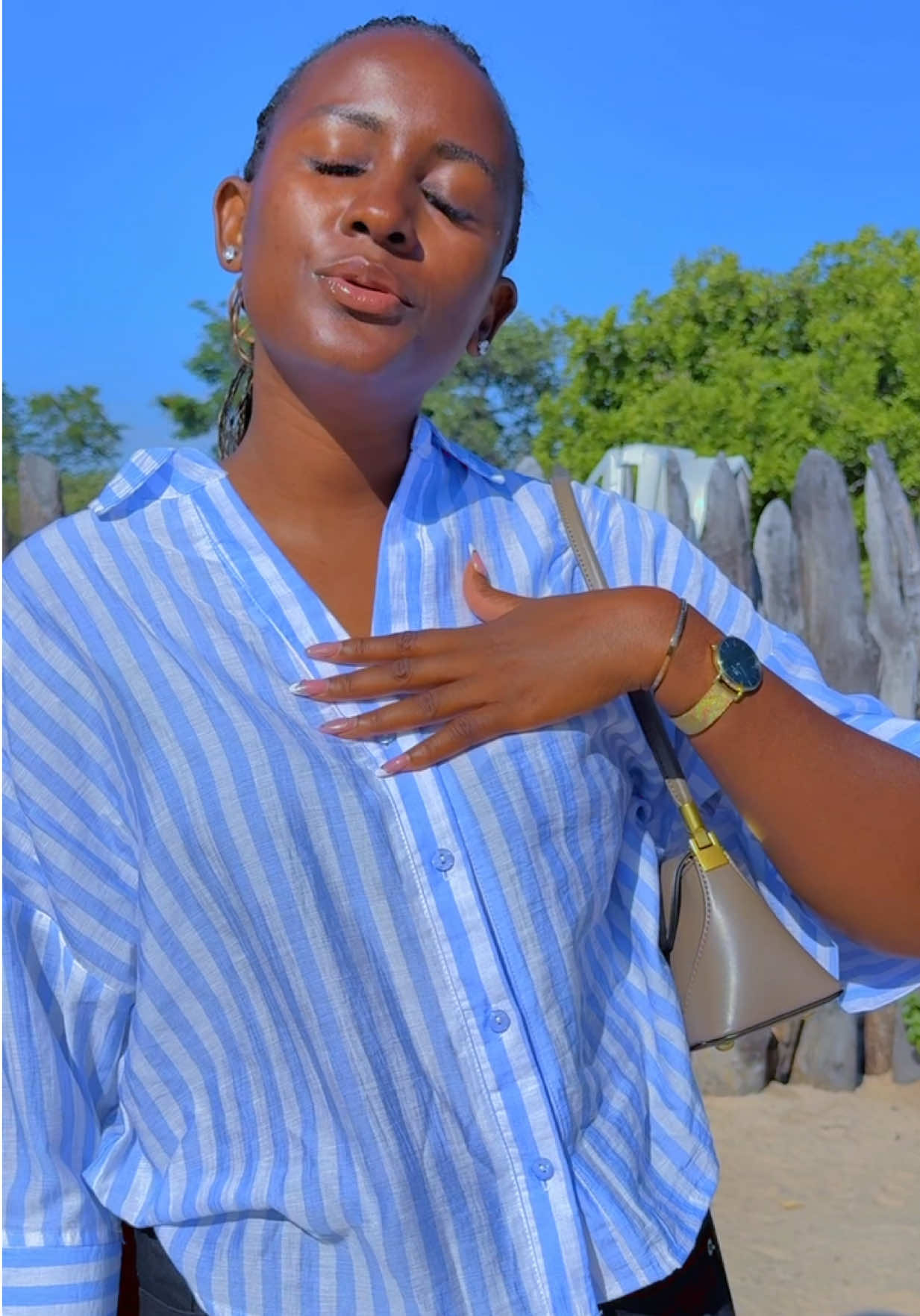 @Dina 05🇳🇦NA