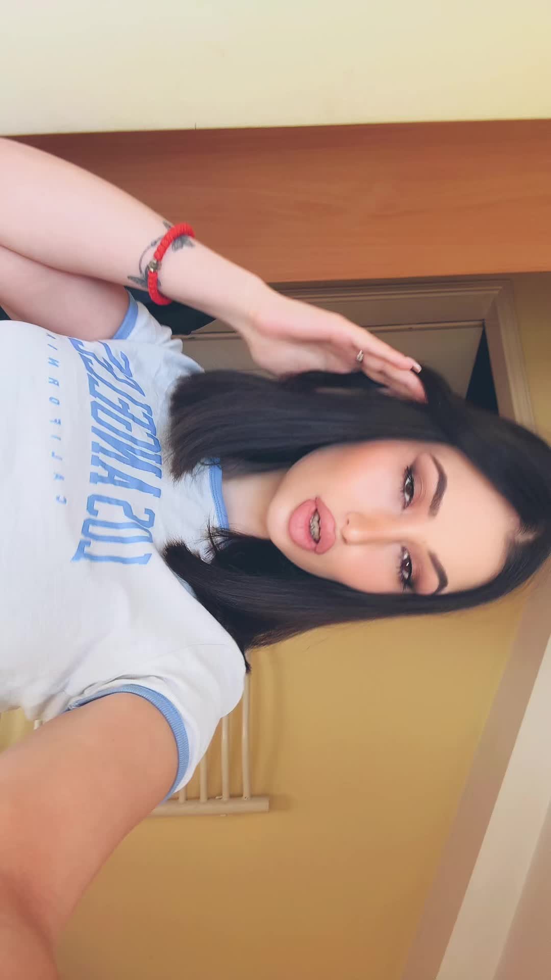 @elenasvrzic_