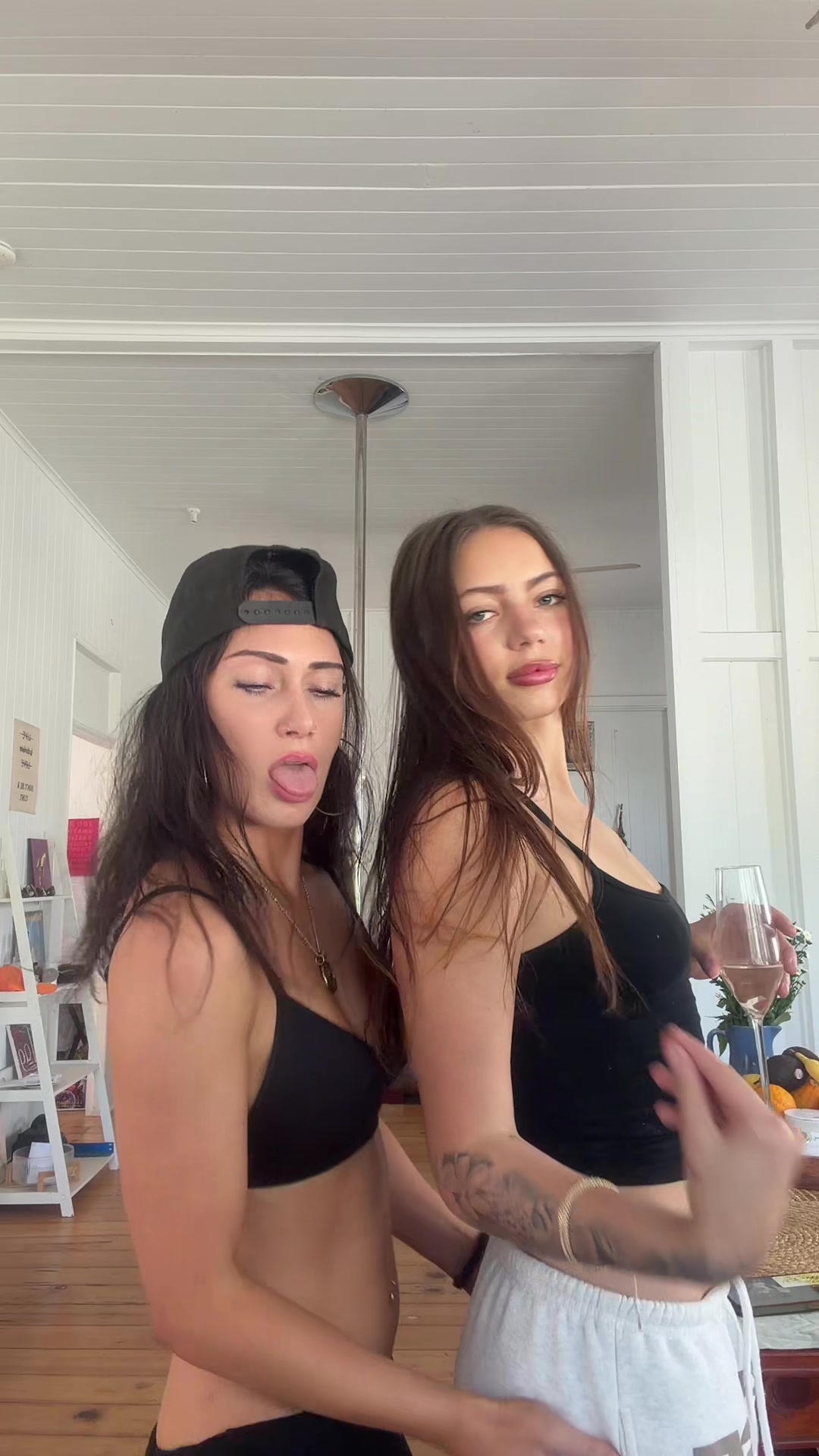 @Maya 🇷🇸