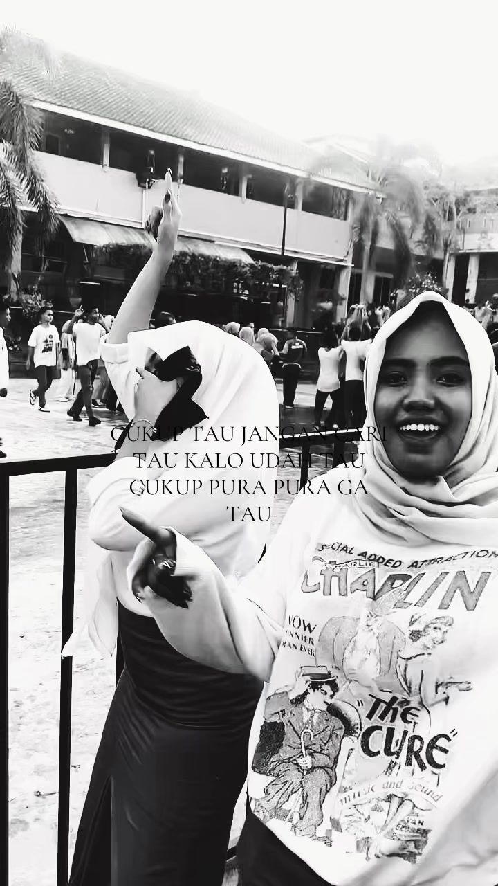 @nadiraainunnisaa
