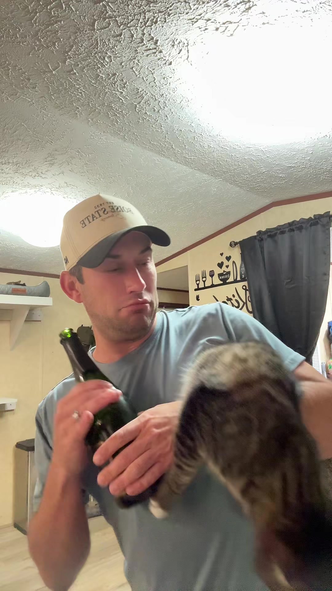 @KevDev🥂