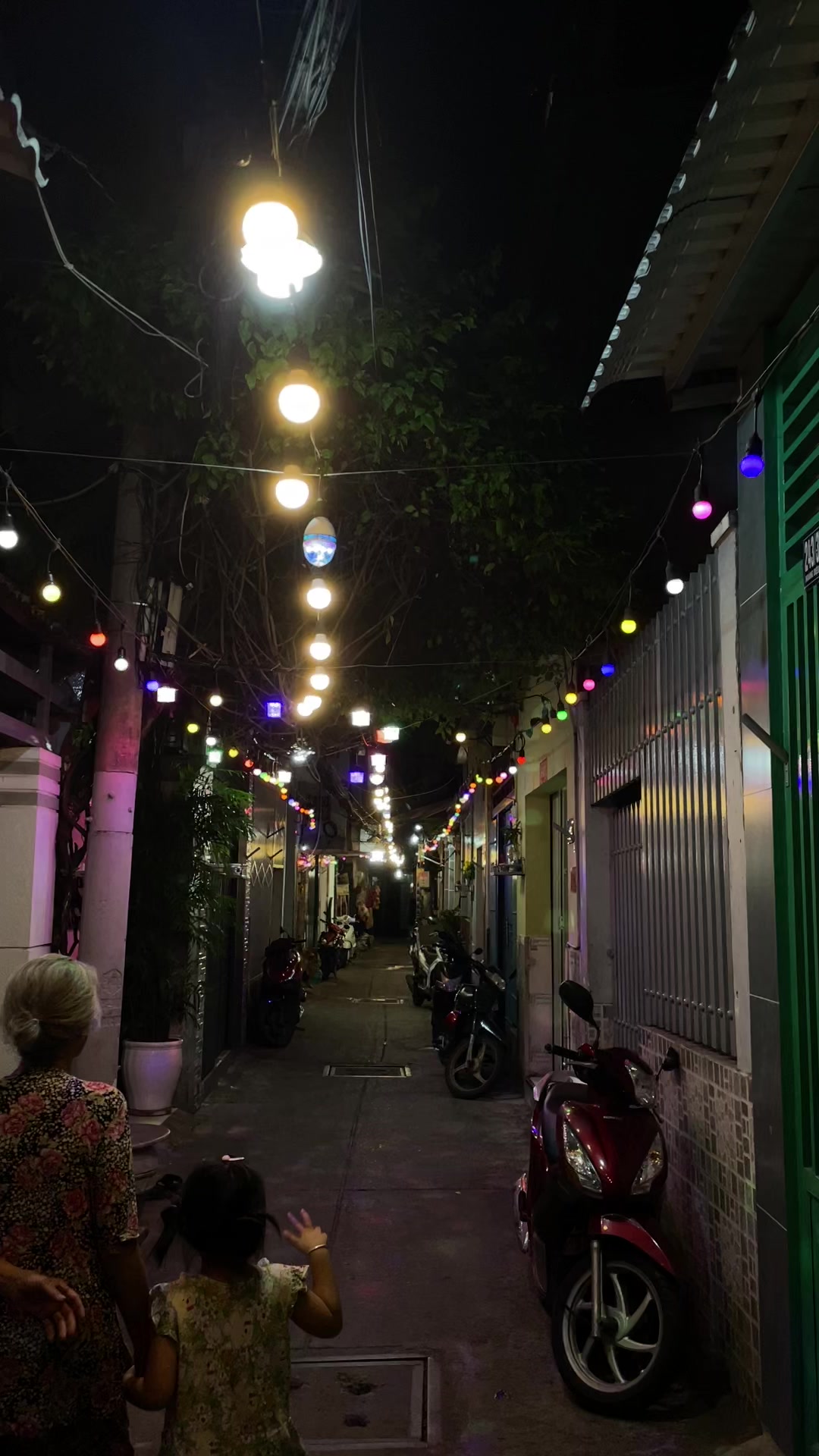 @Na sắp ba nhăm chủi