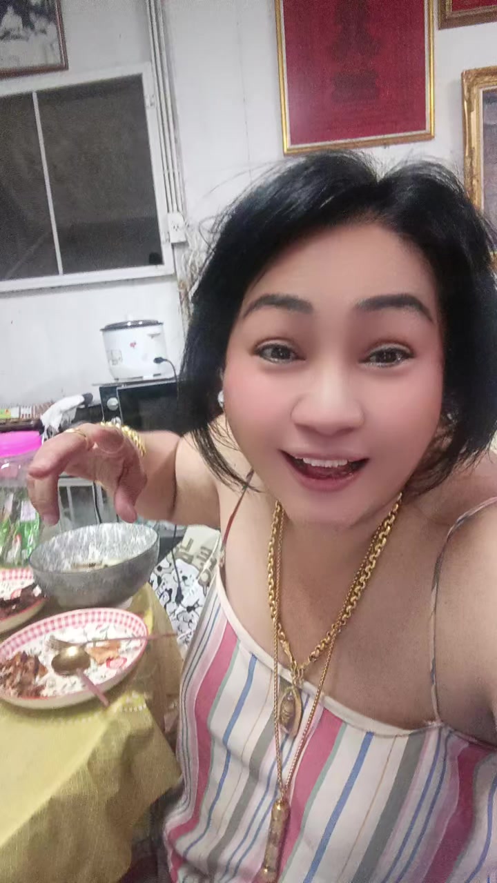 @ชุลีพร ใจเย็น