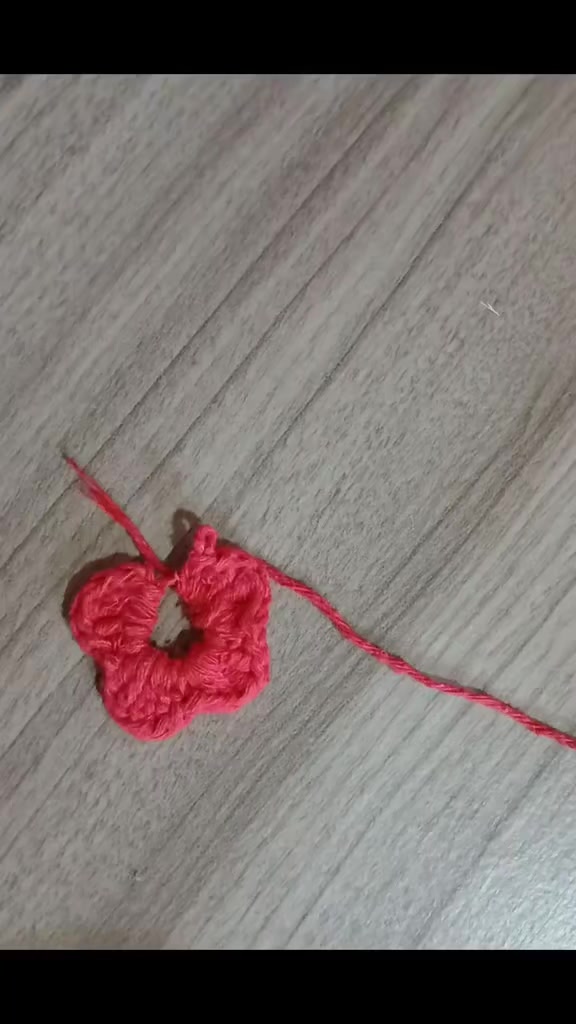 @Crochetear