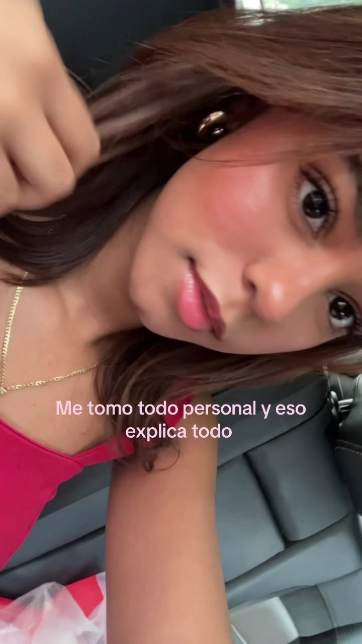 @caroline