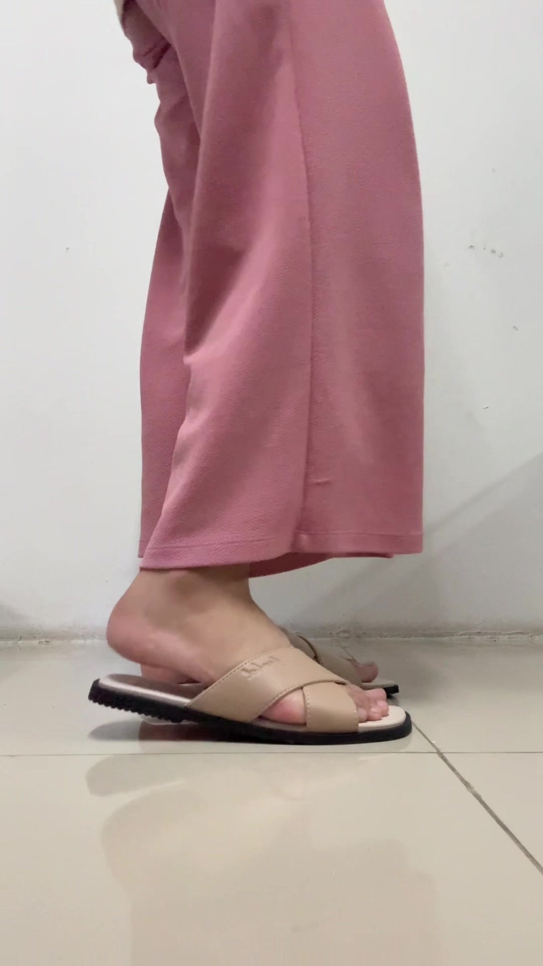 @นานิวไม่ใช่นินิว