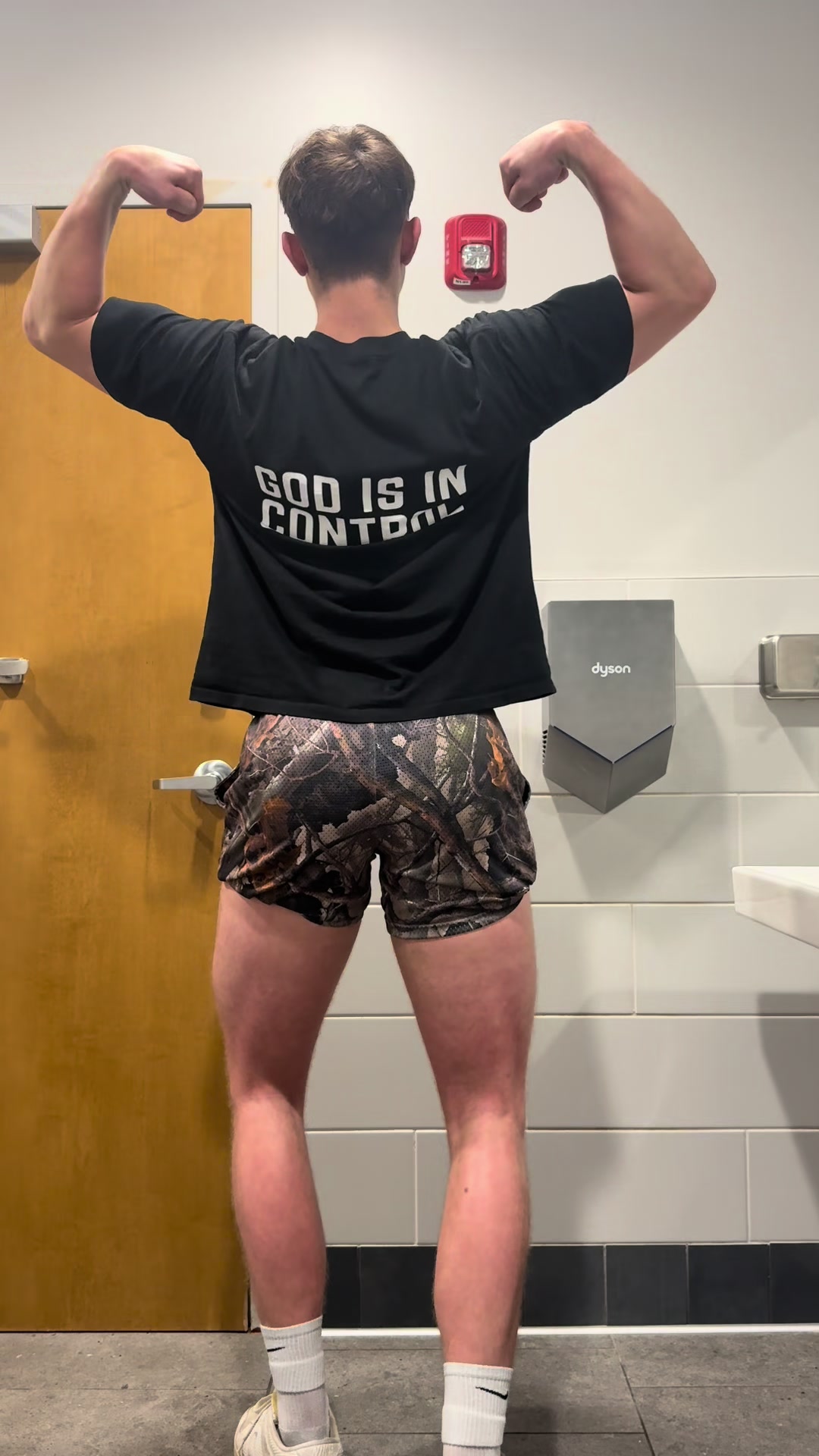 @Goyo.Lifts