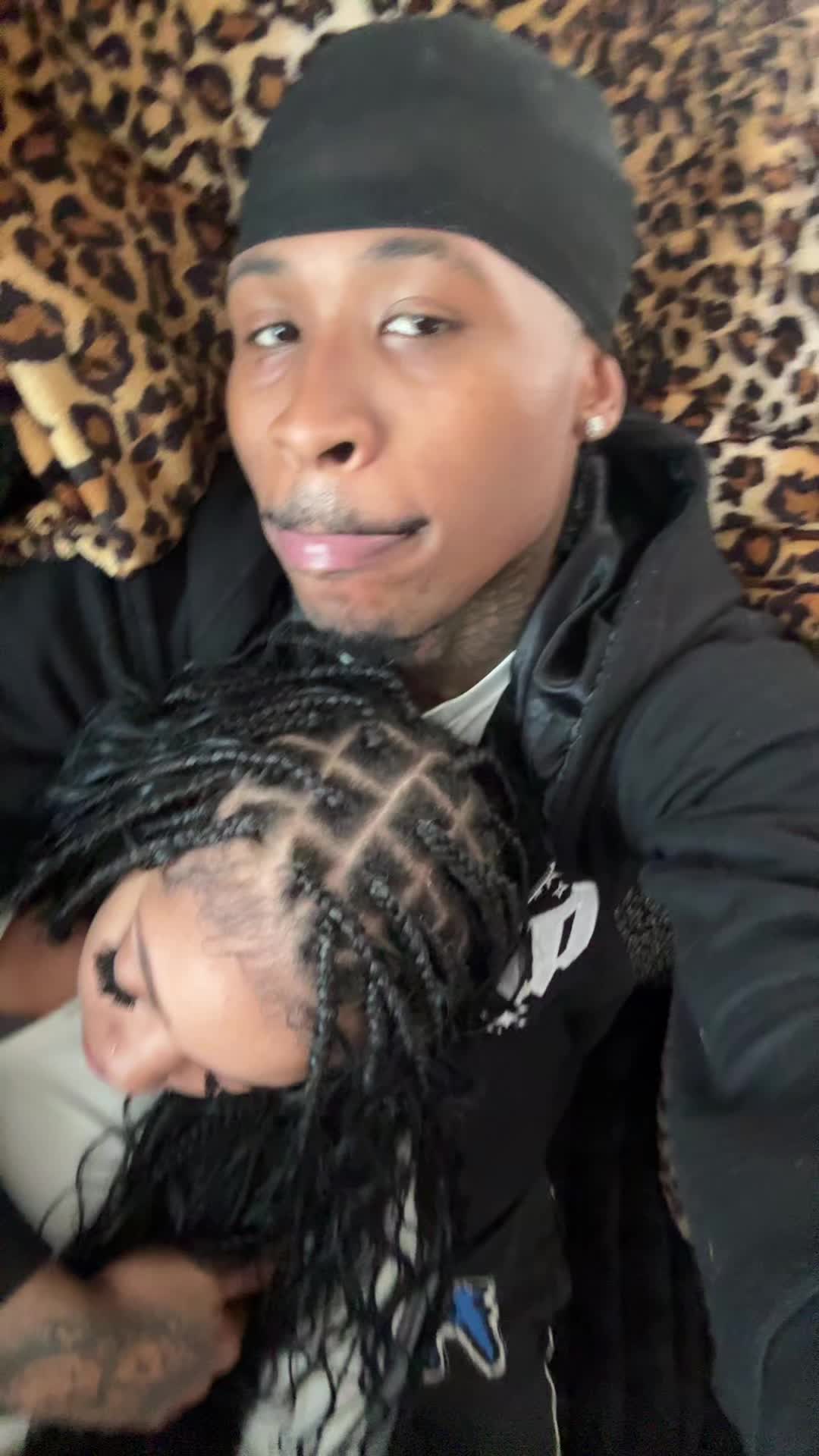 @famouscamm3