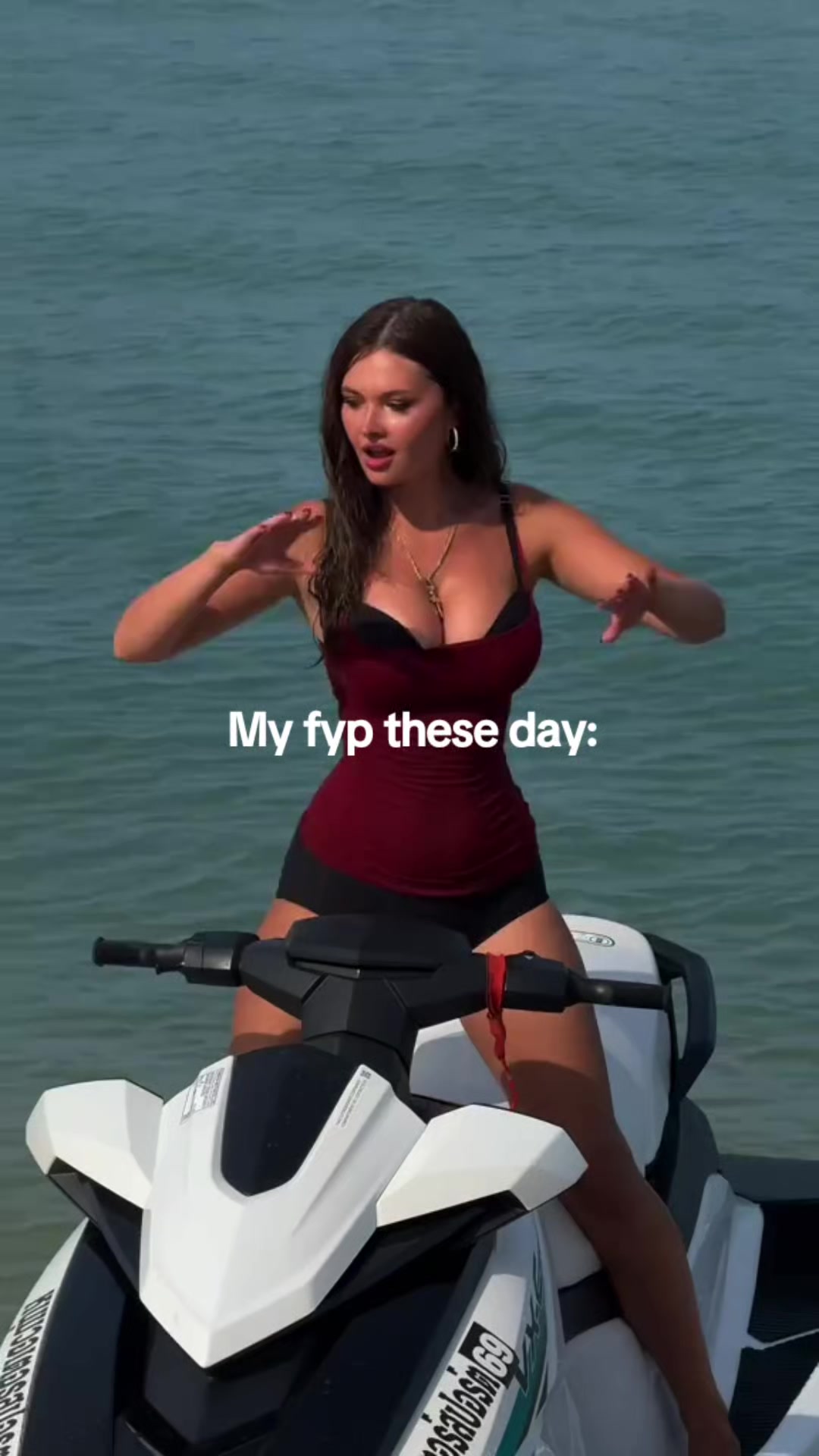 @April✨️