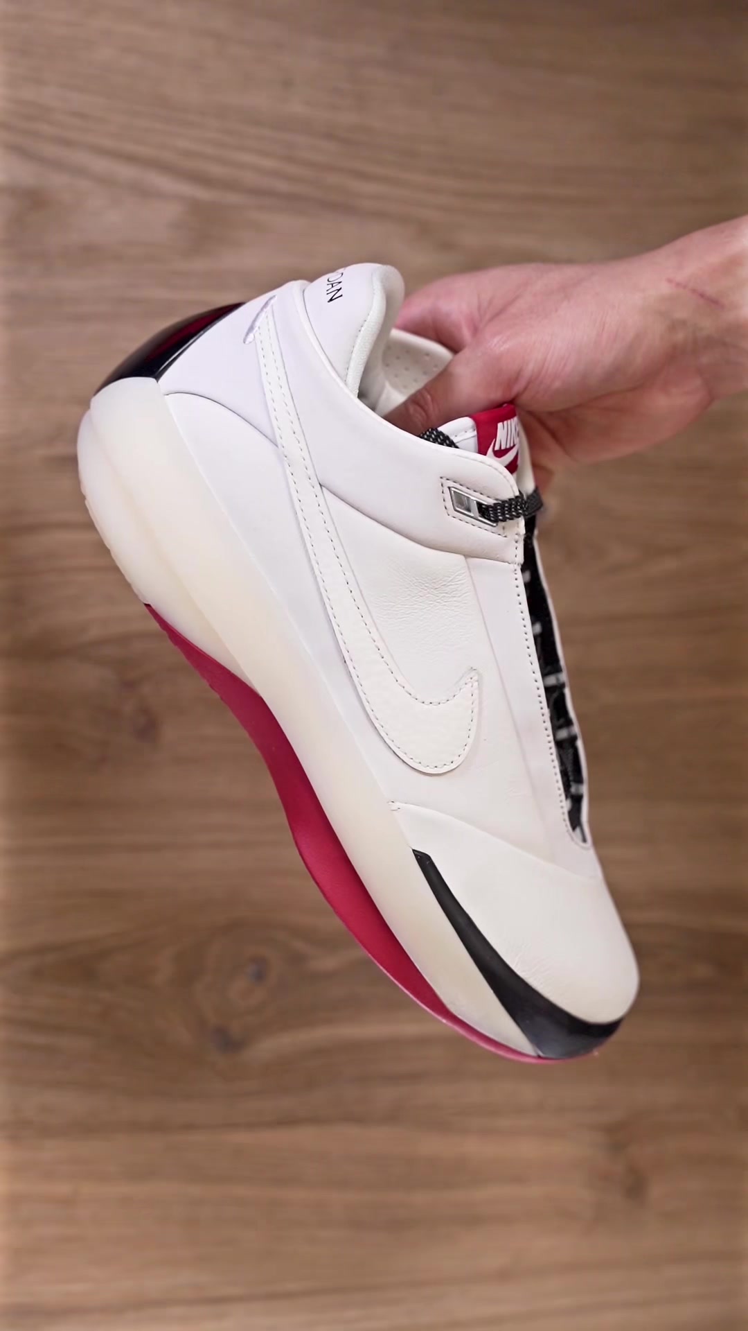 @Thesoledrop