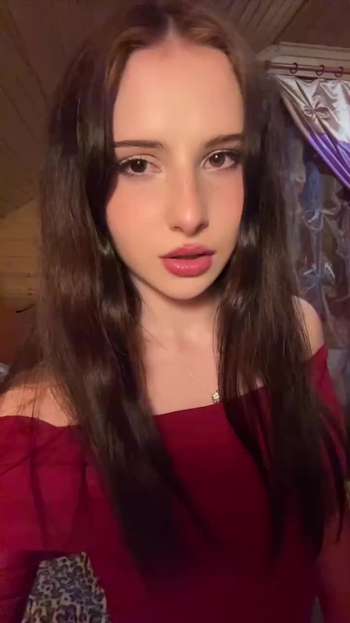 @Юлька🎀