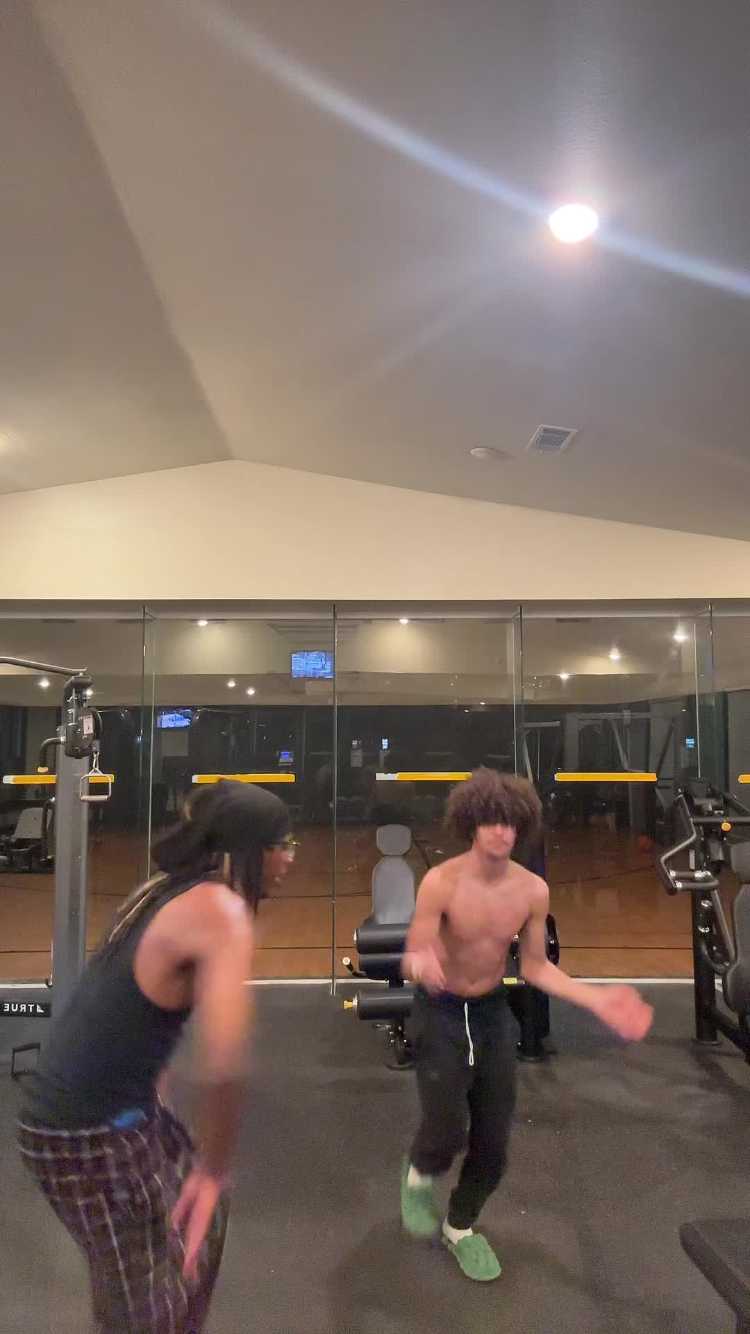 @therealhandsomebrownie