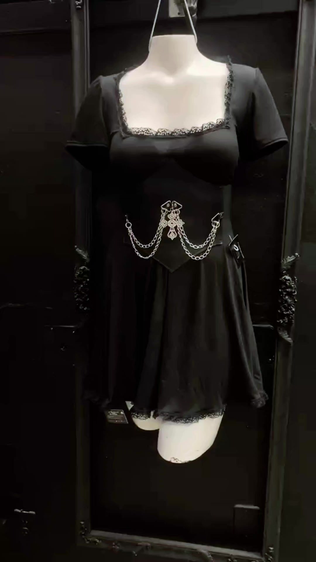 @Zona De Terror Boutique