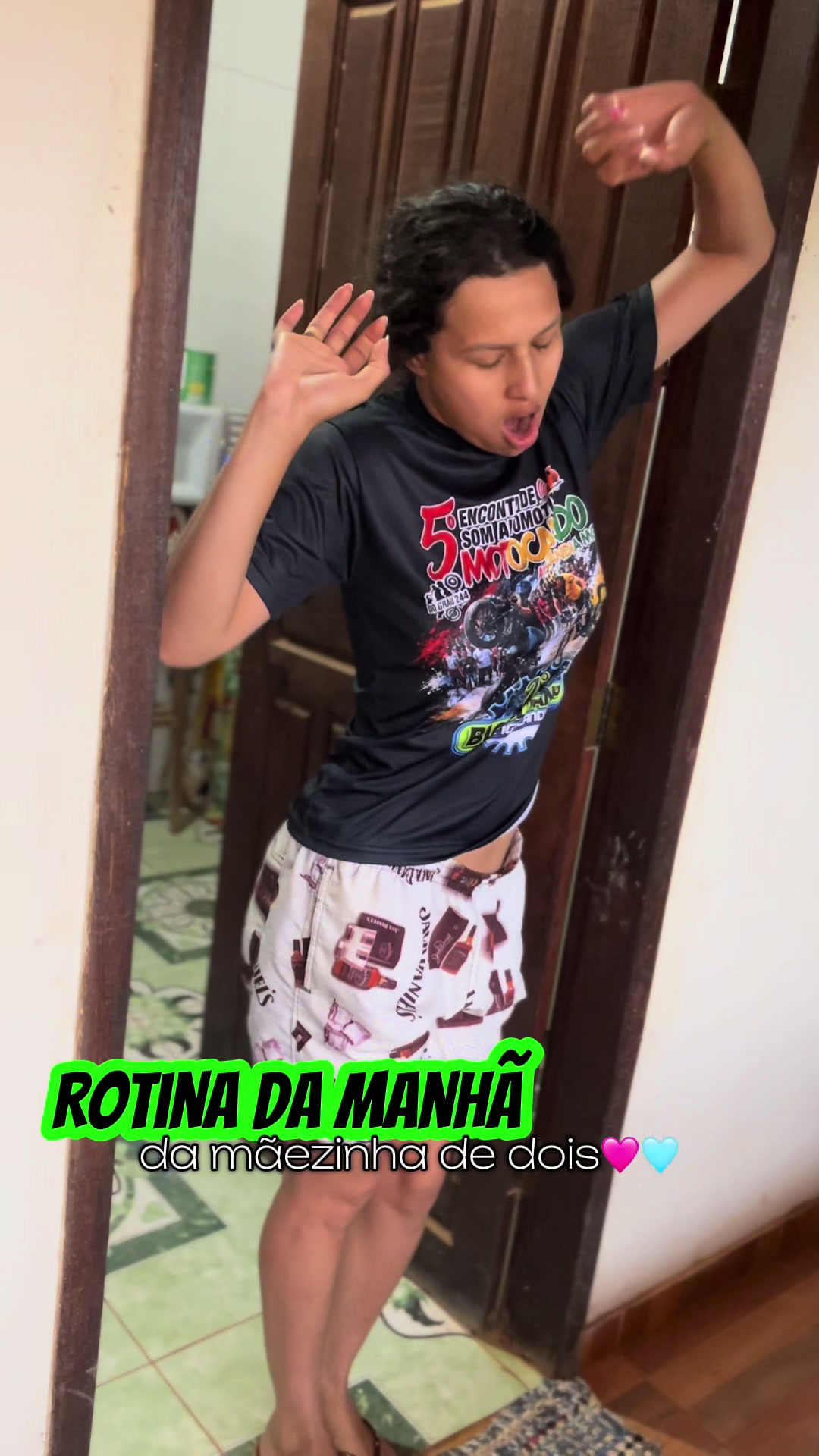 @Dhulia Batista