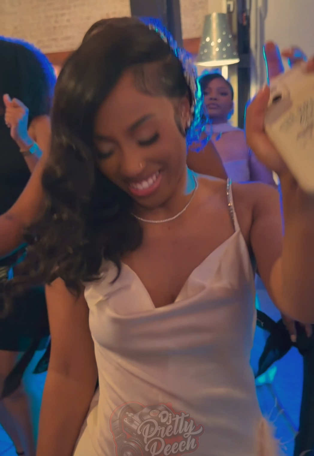 @djprettypeech
