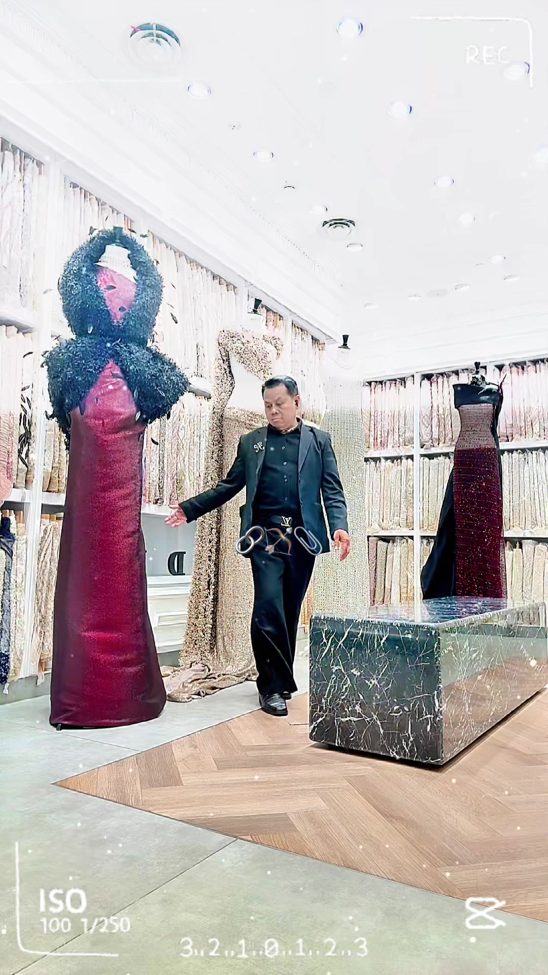 @HERU PRANATA THE DESIGNER W.