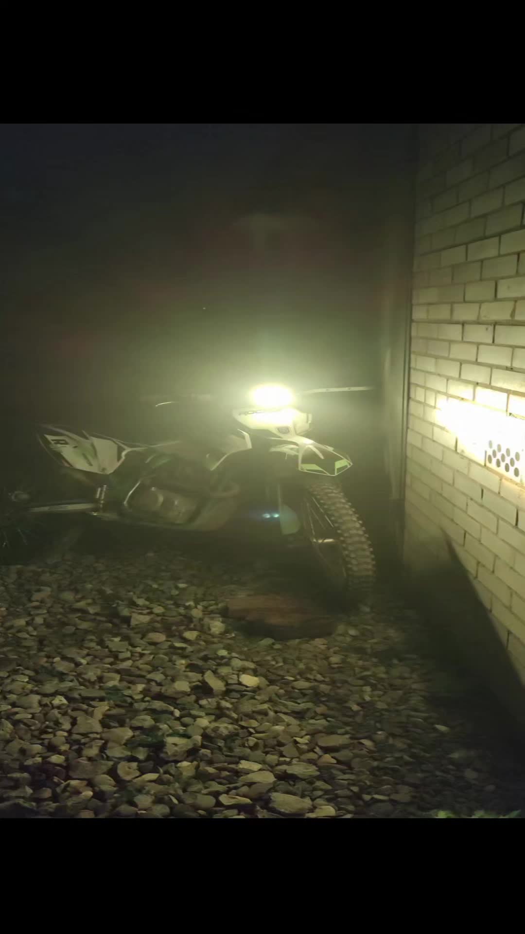 @🏍️🚓