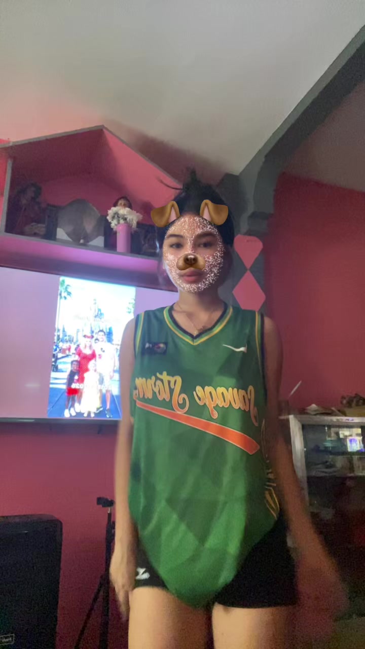@jeniee