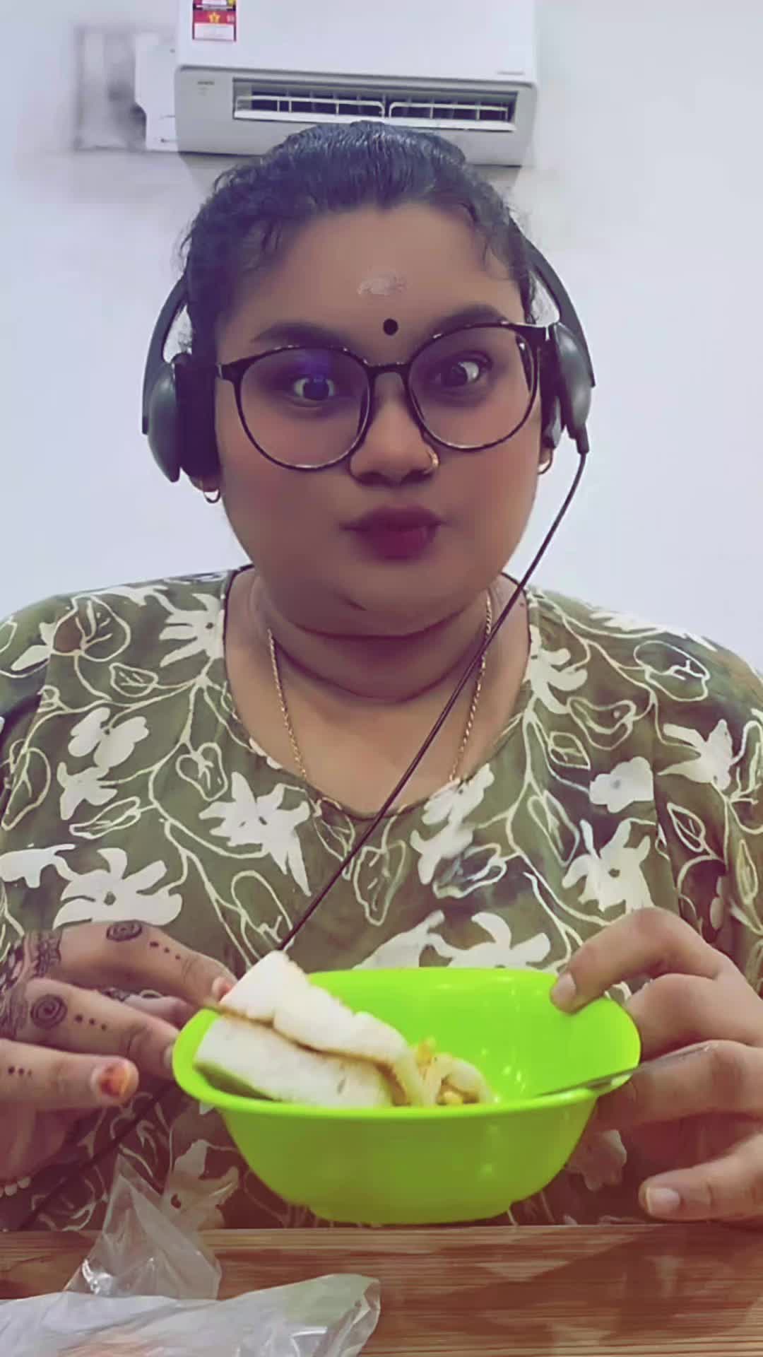 @Poveena Manogar