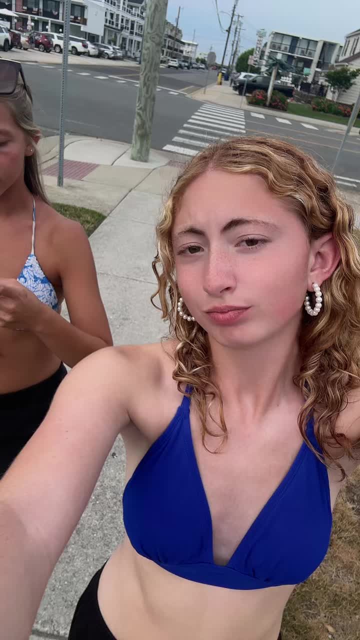 @av