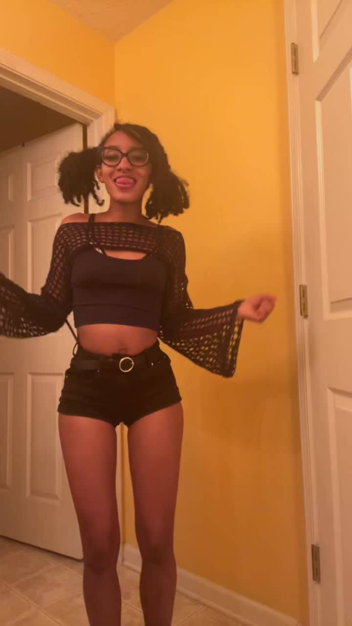 @Ickynikki