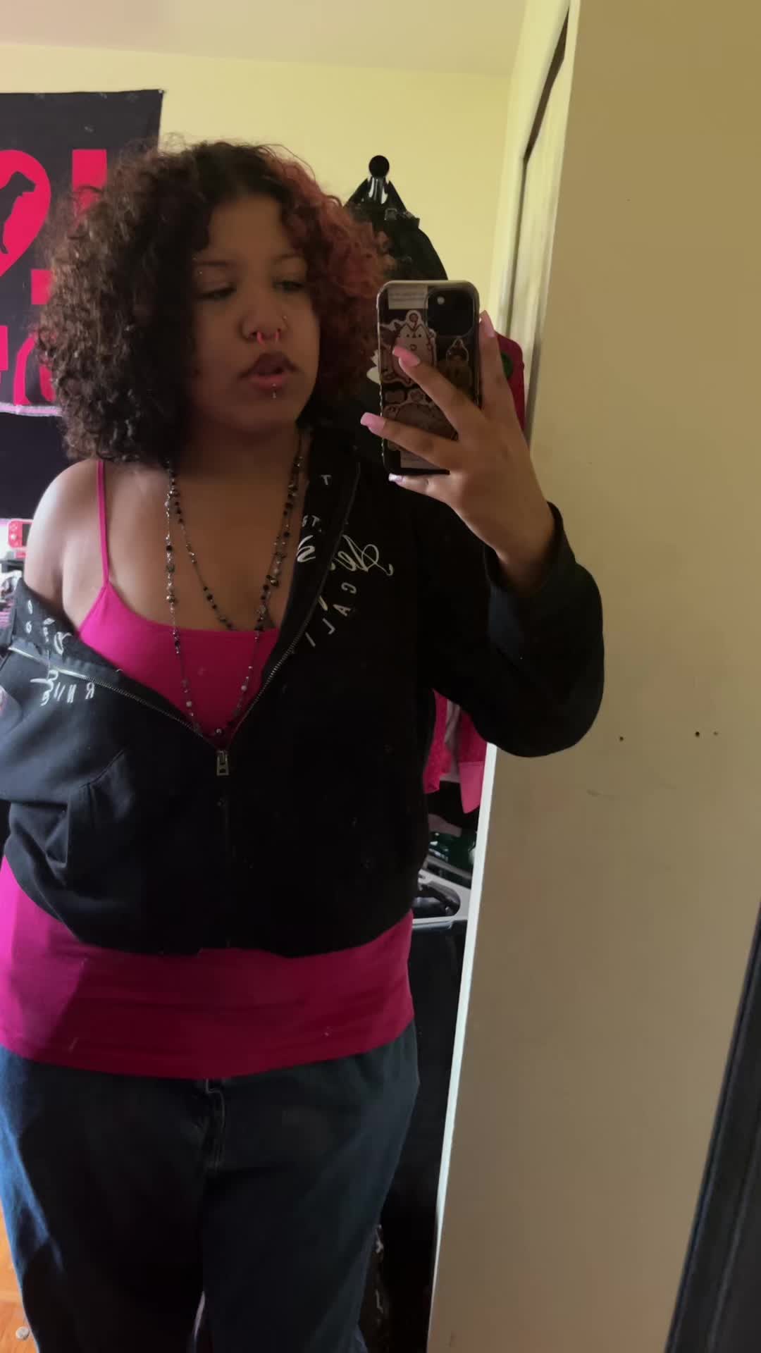 @🦄