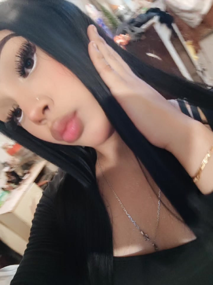 @DEVANI🎀