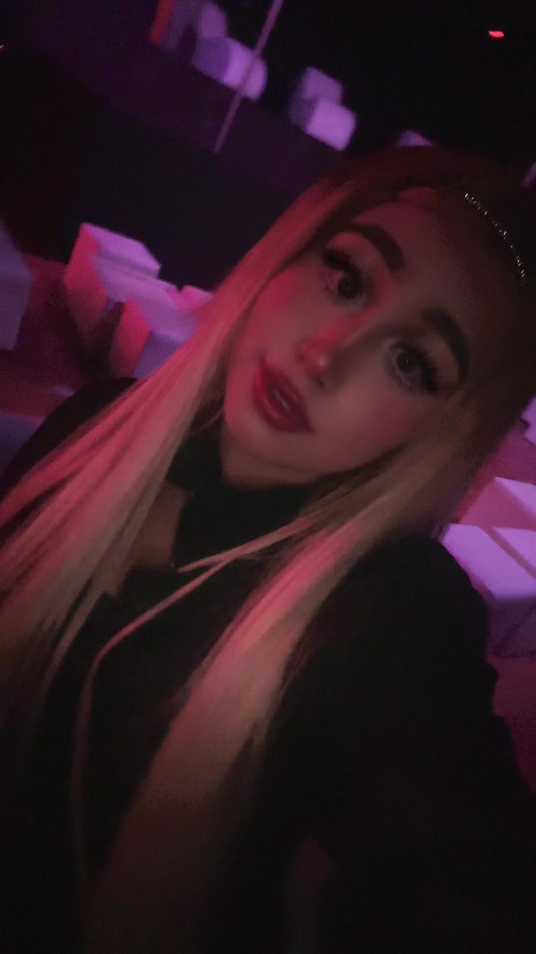 @Chinita_.07