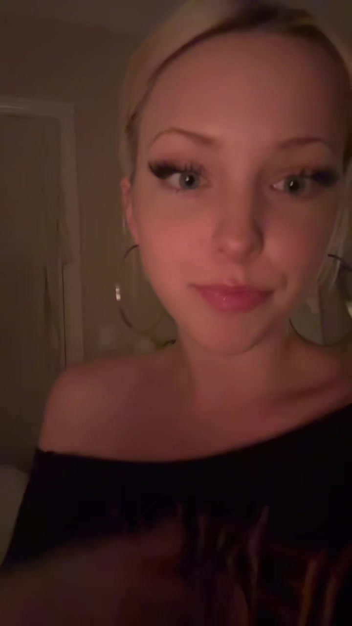 @moon