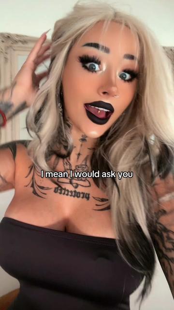 @Em🖤
