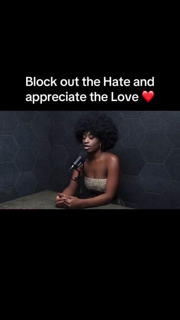 @Qveen