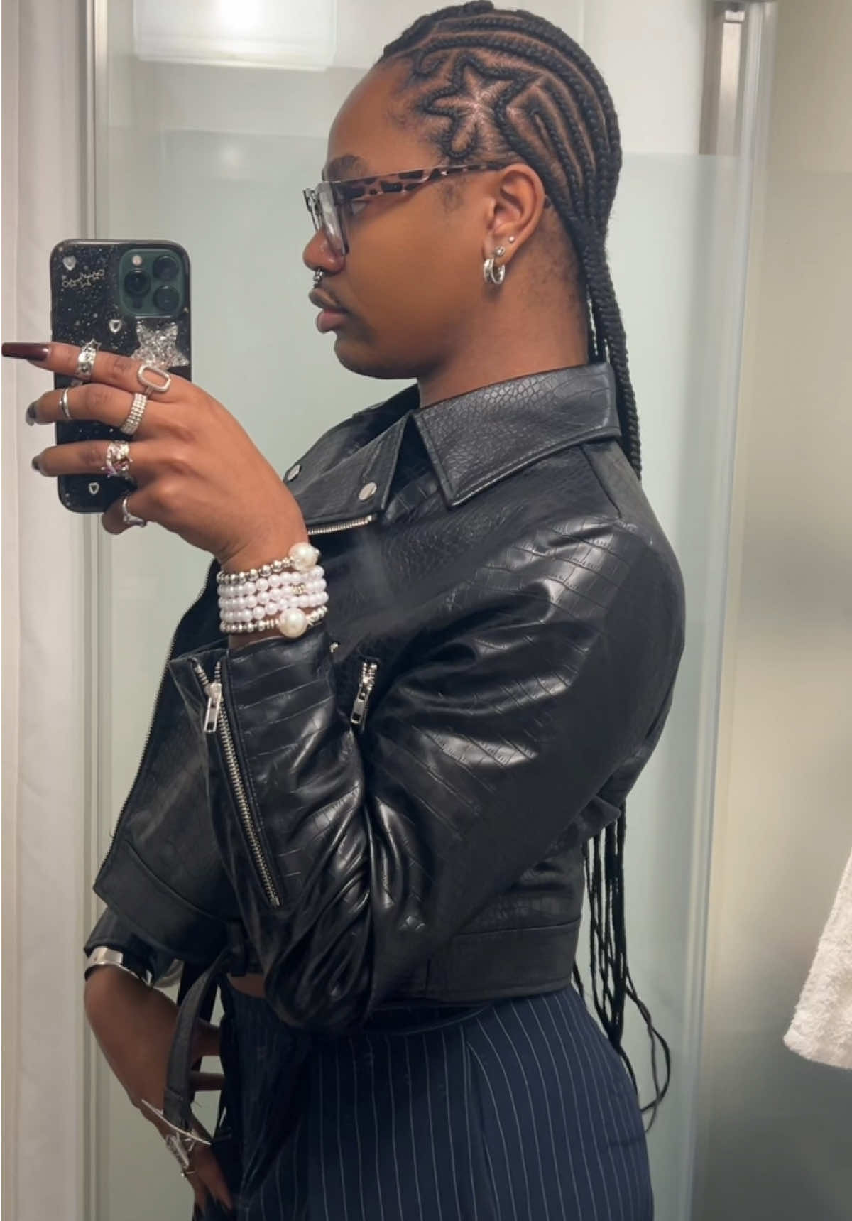 @VenusDiviine🧚🏽♂️🤍✨