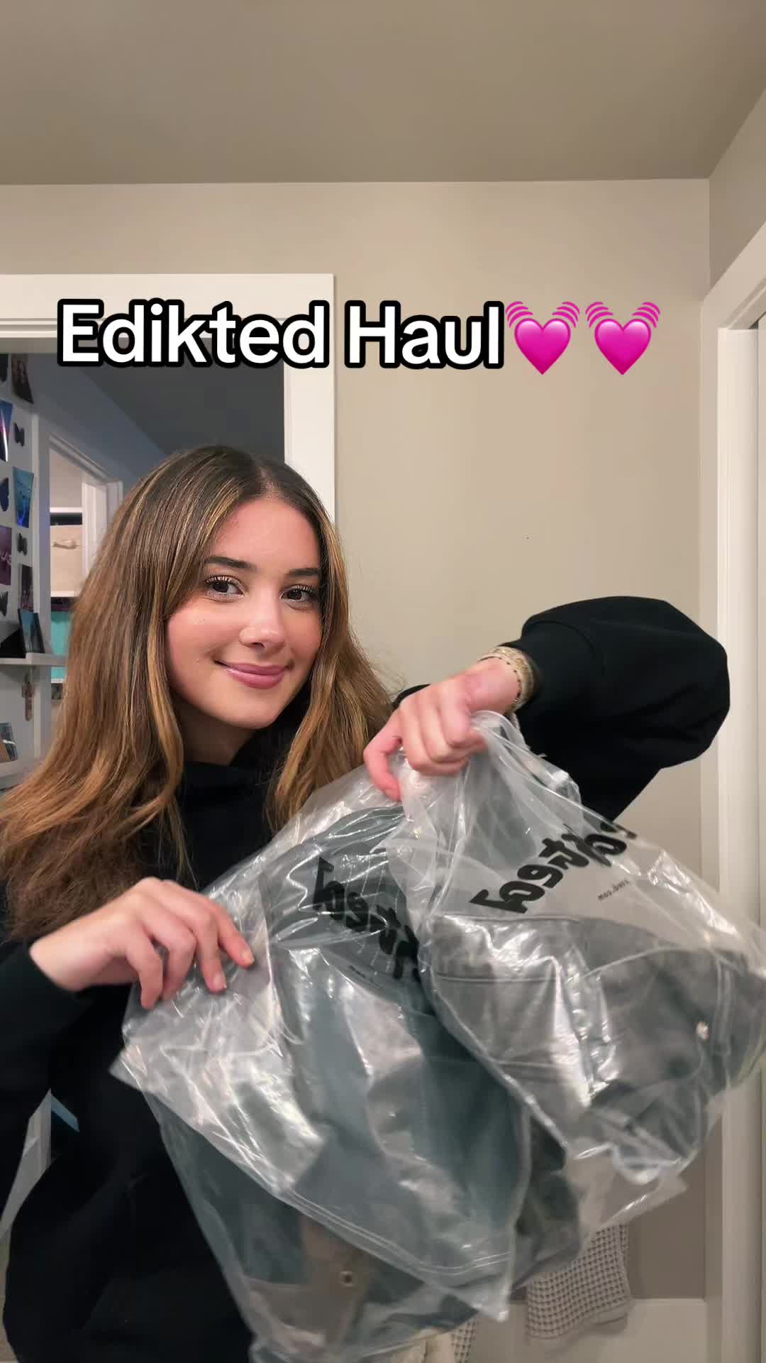 @dhsusjsisi67