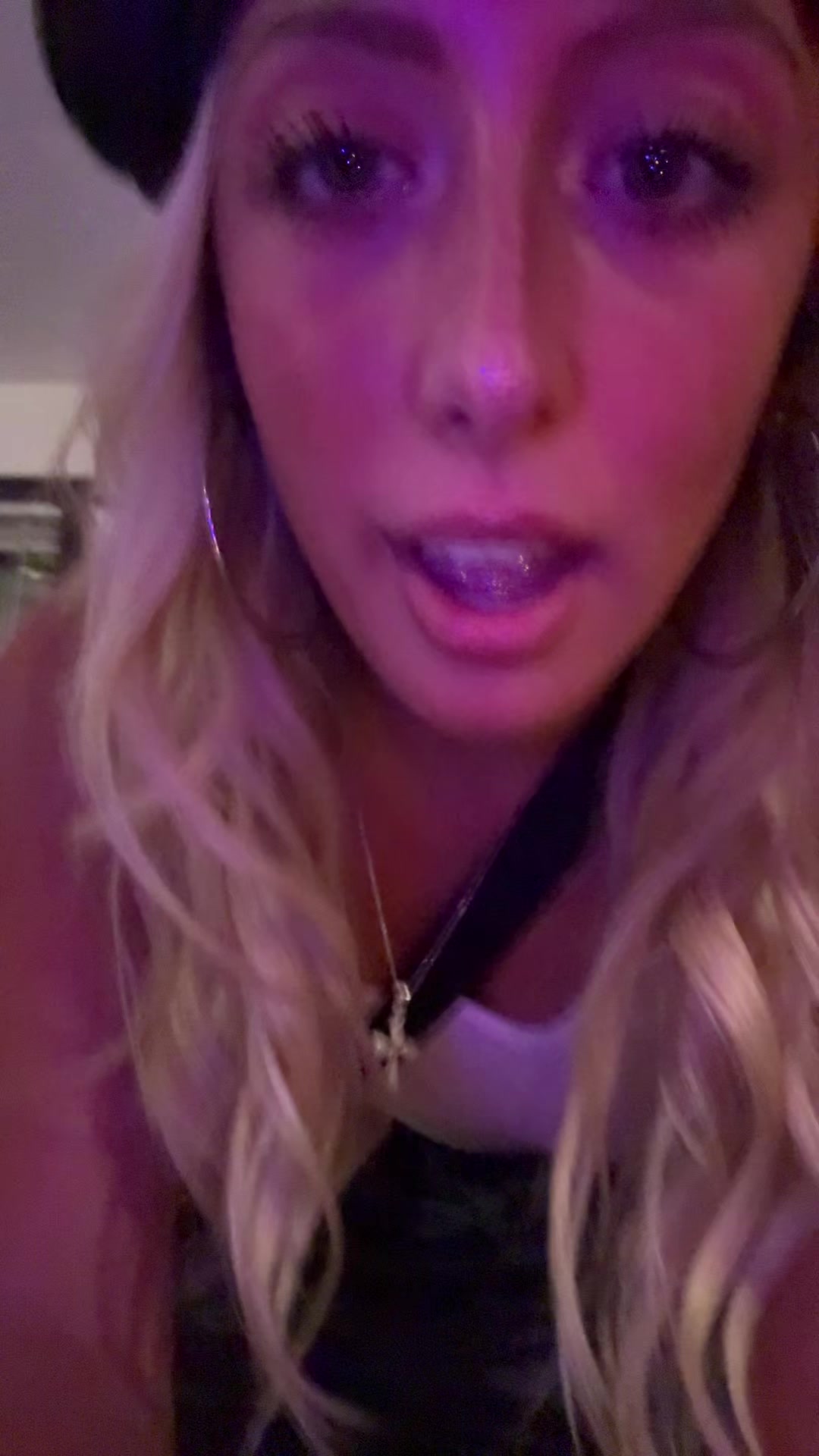 @comefricksloot