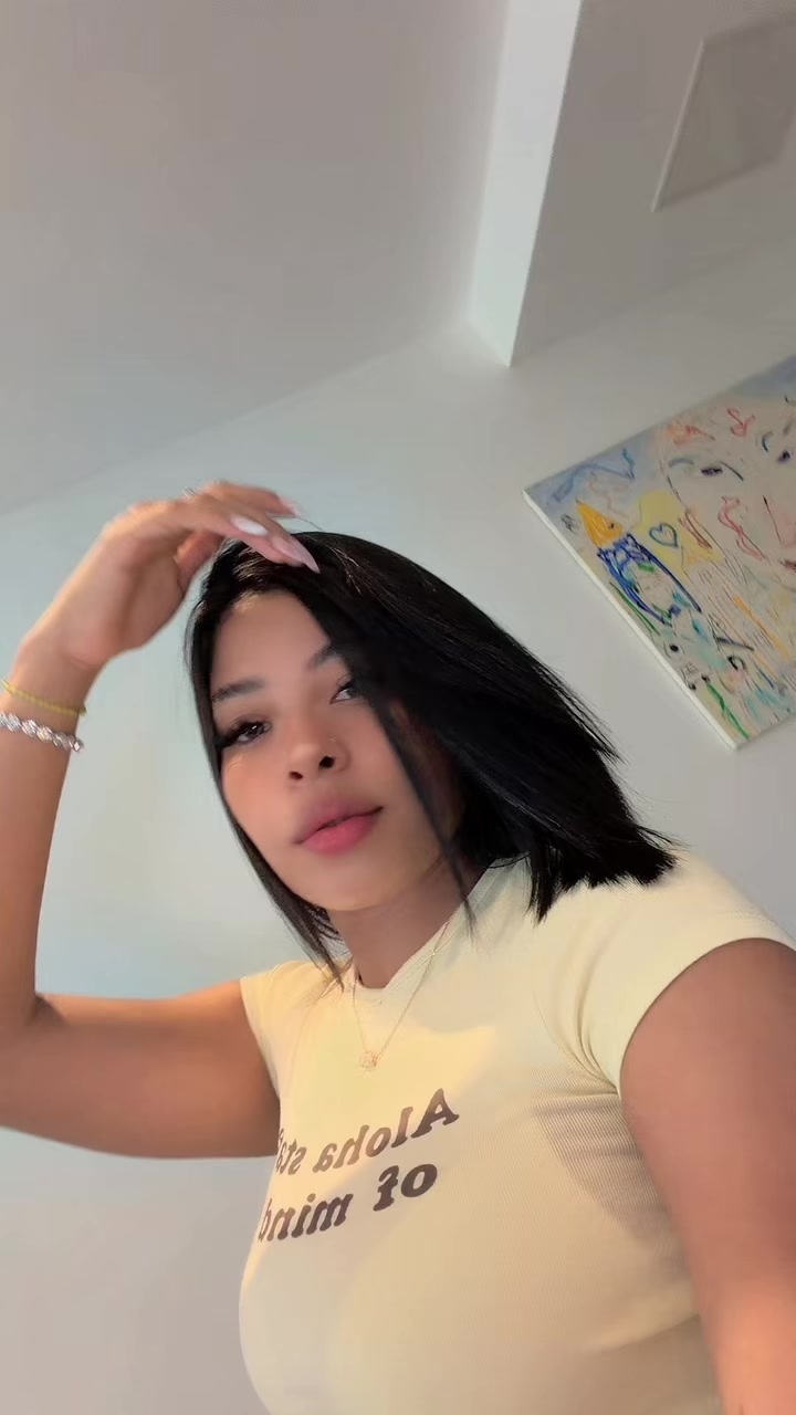 @🦋