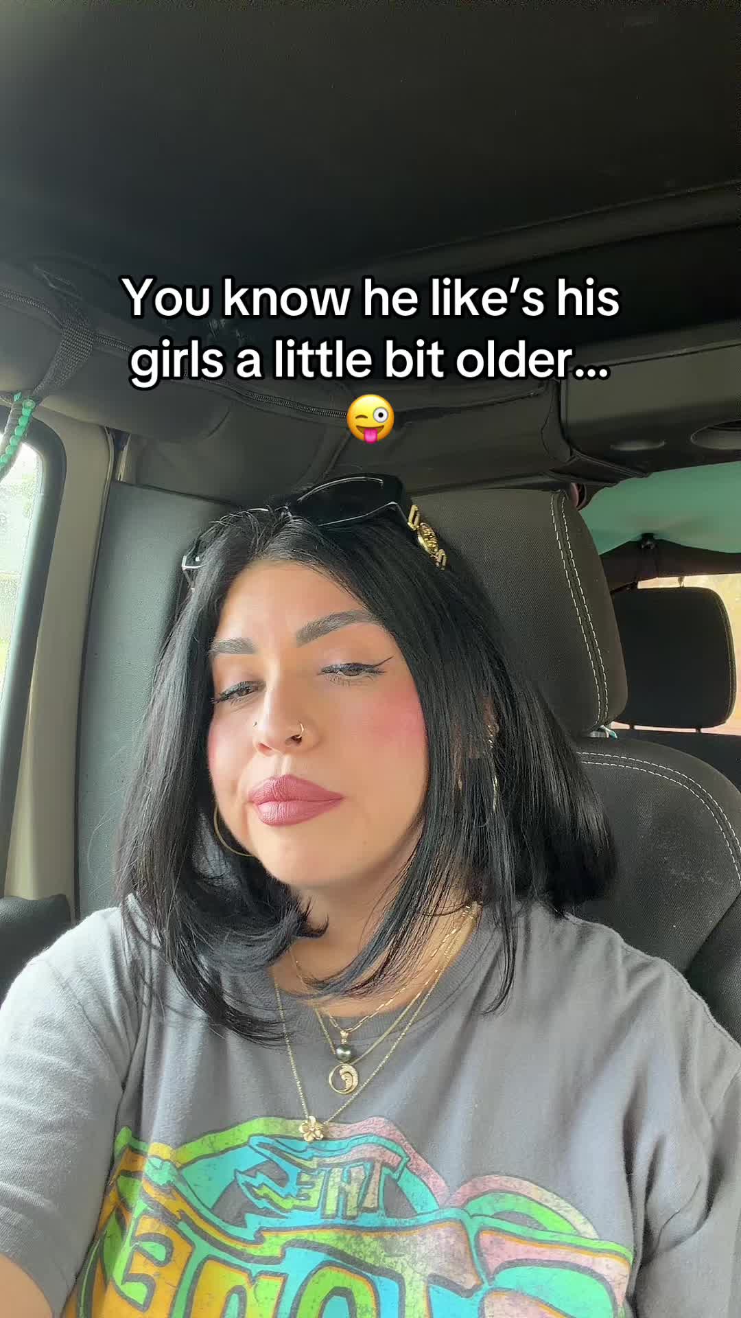 @mel_a_knee3