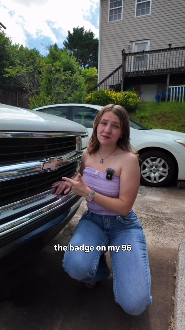 @katiesliltruck