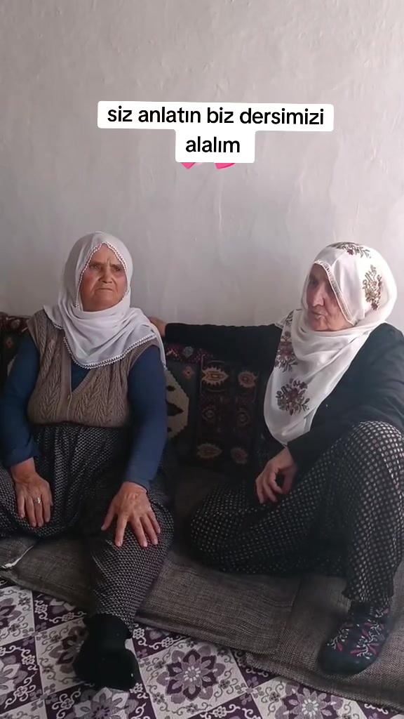 @k&ouml;yl&uuml; kızı,,
