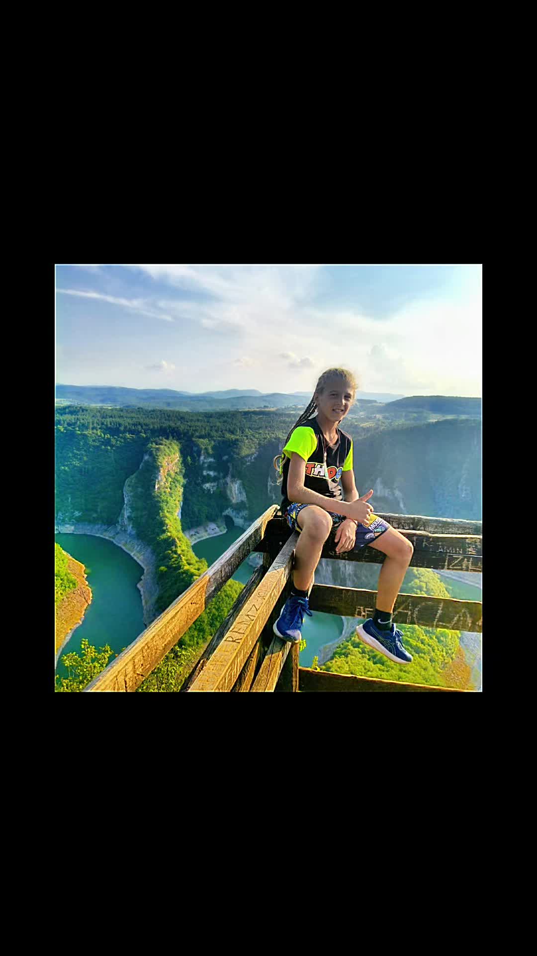 @viktor_46_biondo