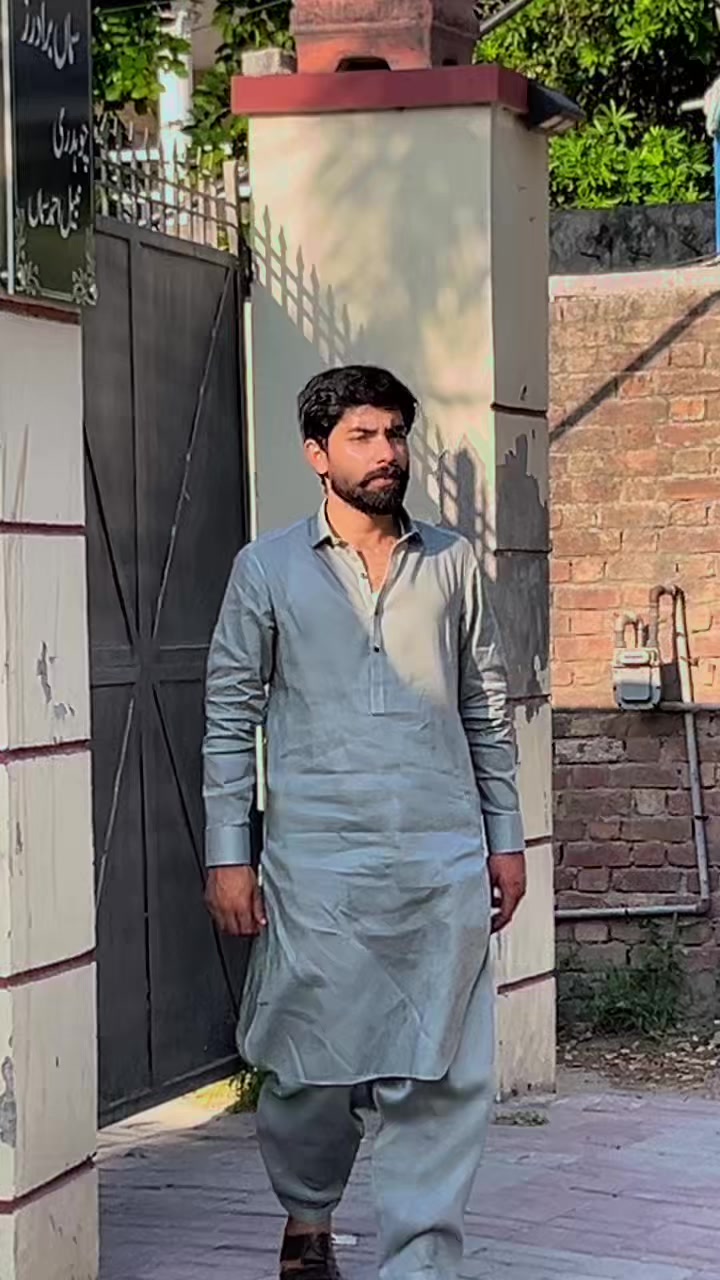 @شانی شاہ 😊🥀
