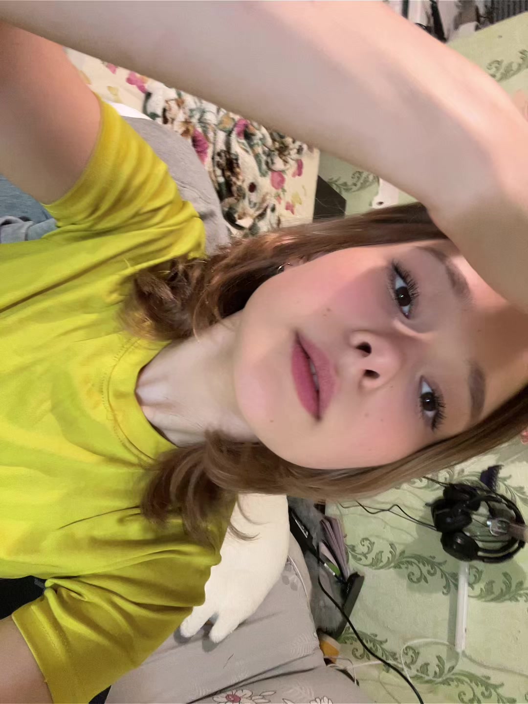 @Флора