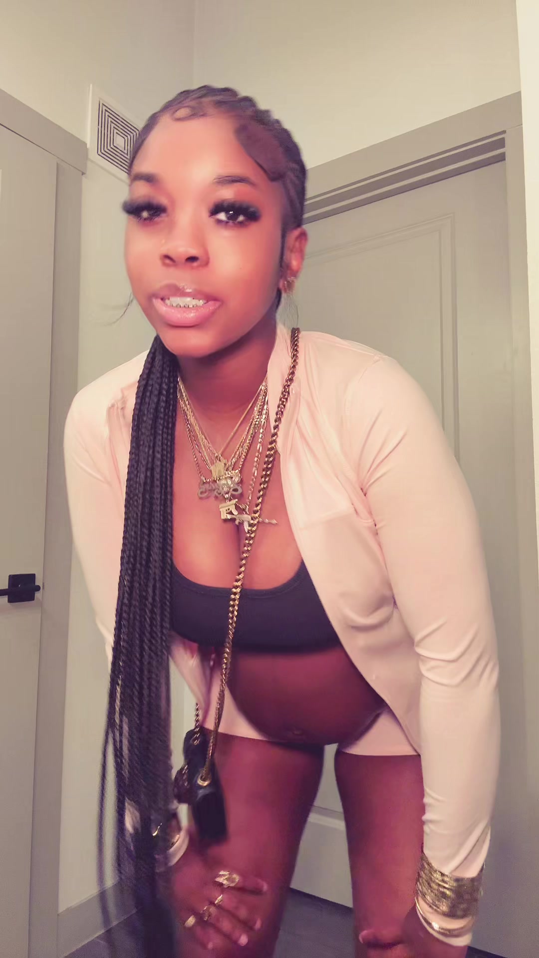 @d.eniisee_
