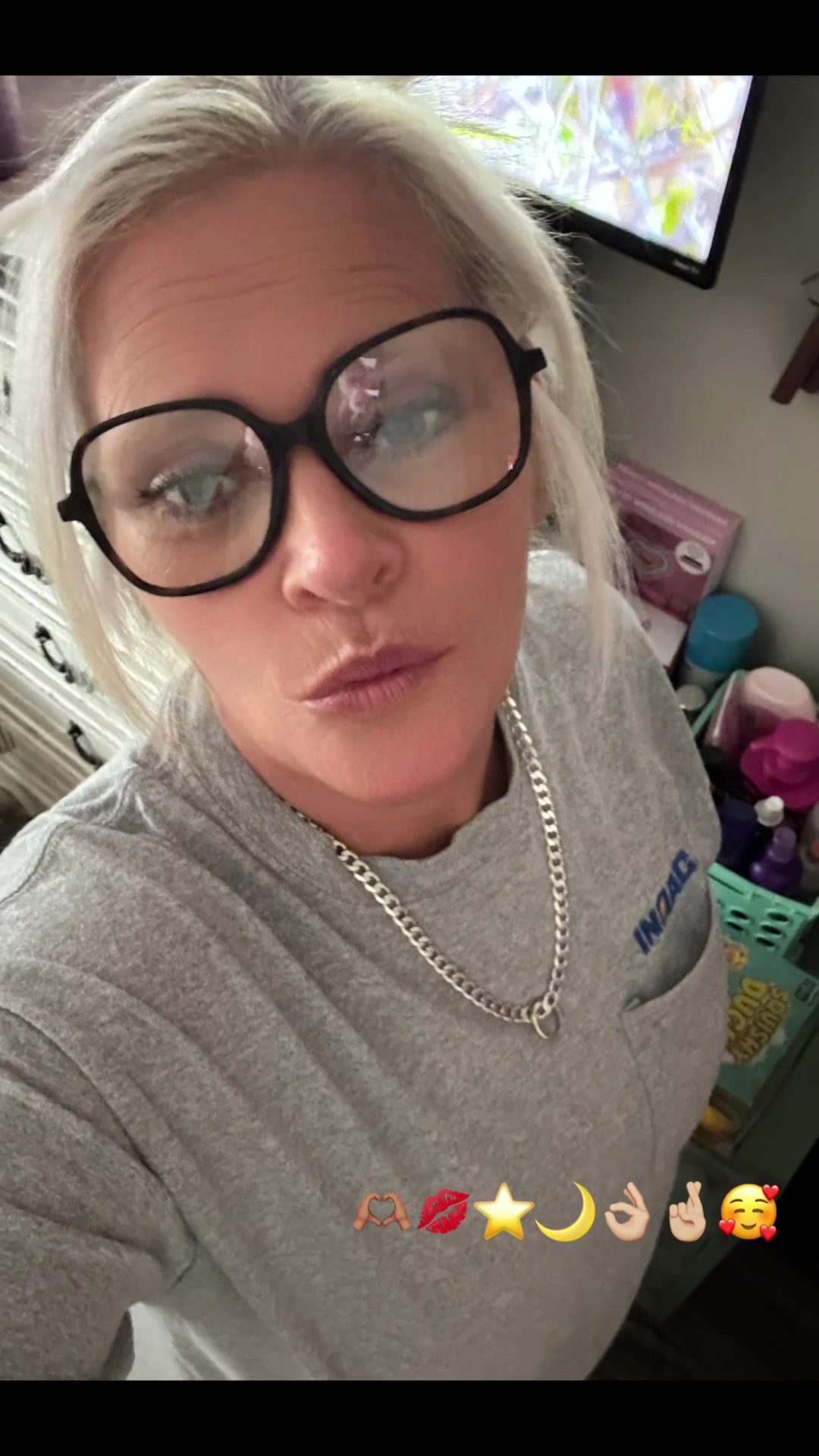 @FirsstLady