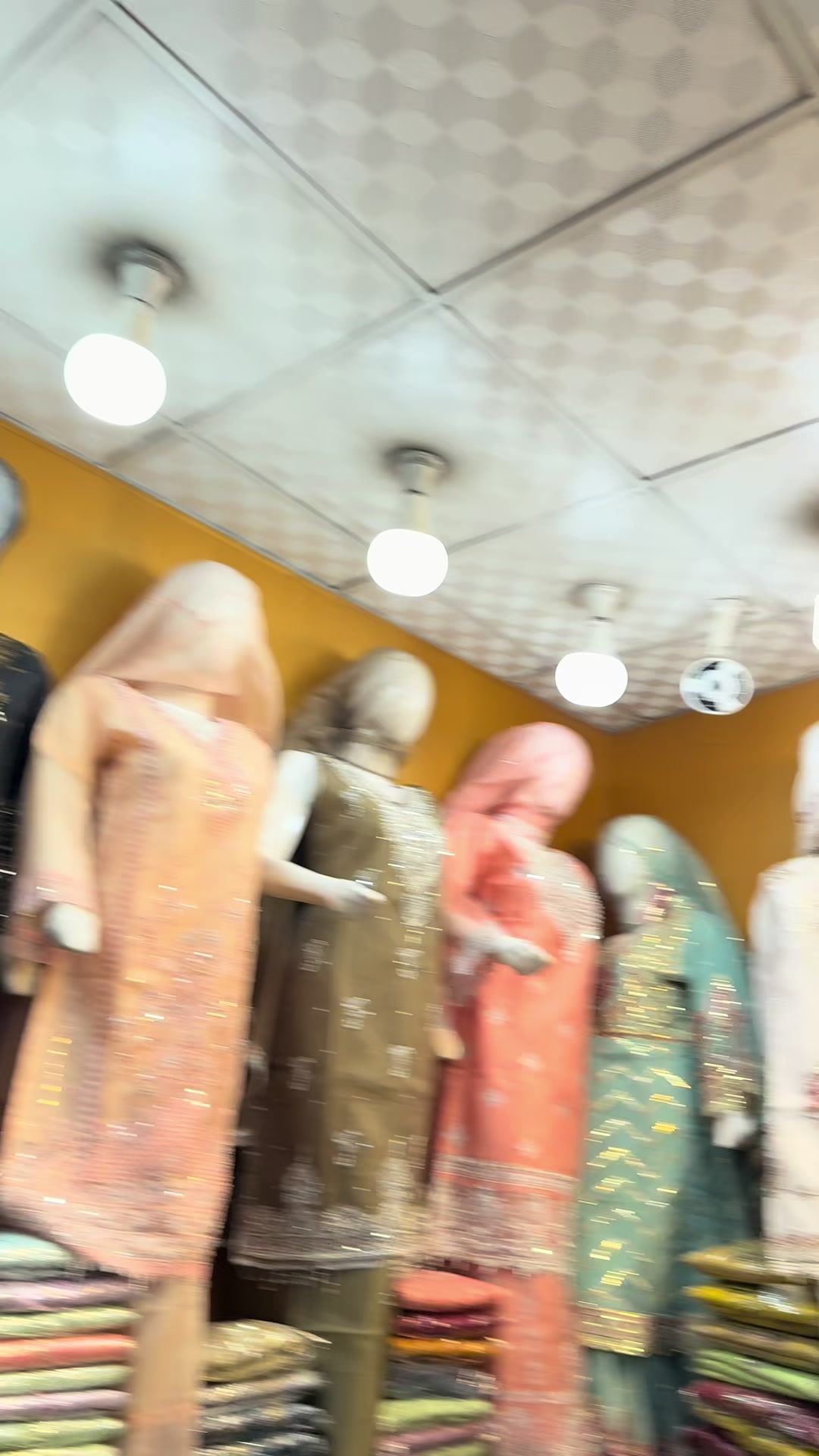 @Golden Garments